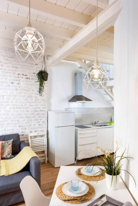 Hispalis El Rinconcillo Apartment เซบีญา ภายนอก รูปภาพ